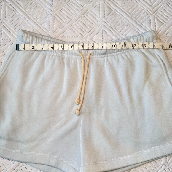 Z Supply Women’s Play On Fleece Shorts Size Small In Sky Blue - Picture 4 of 10